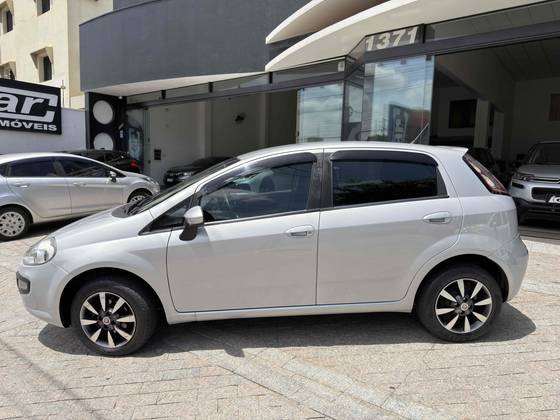 FIAT PUNTO 1.4 ATTRACTIVE 8V FLEX 4P MANUAL